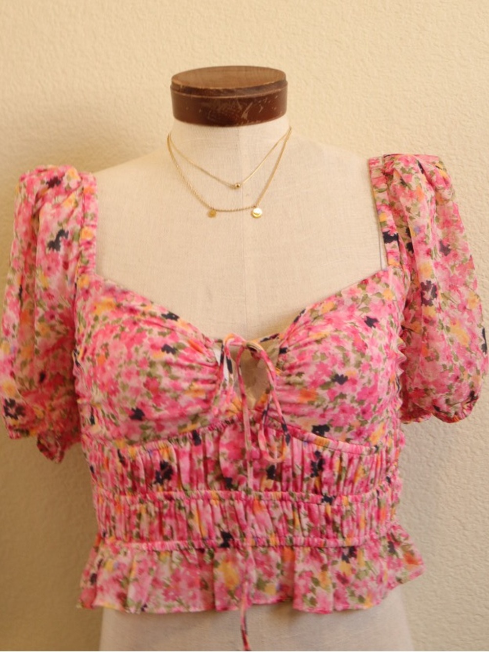 Astr Pink Floral Puff Sleeve Top